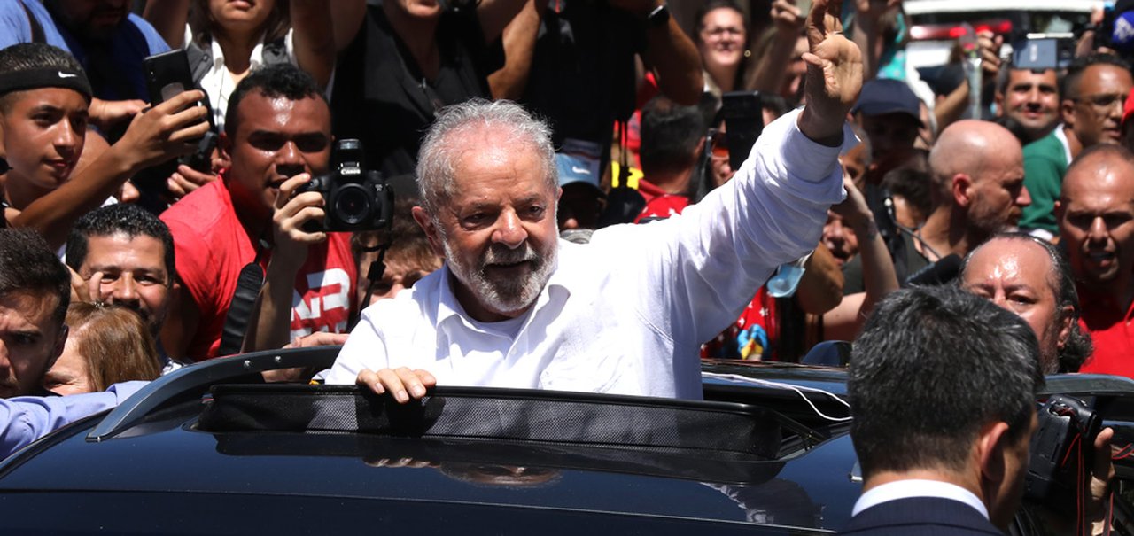 Lula é eleito presidente do Brasil com 50,90% dos votos