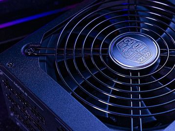 Vale a pena investir em uma fonte de energia parruda para jogos?