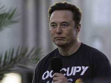 Elon Musk diz que investigará suposta censura no Twitter Brasil