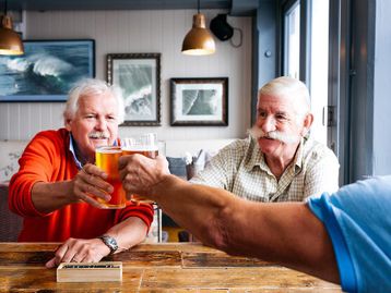 Lúpulo da cerveja pode proteger contra o Alzheimer, diz estudo