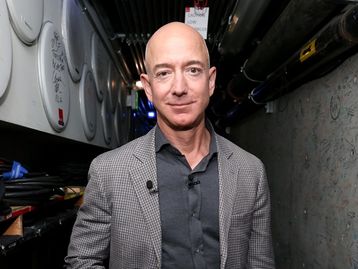 Jeff Bezos promete doar maior parte de sua fortuna de US$ 124 bi