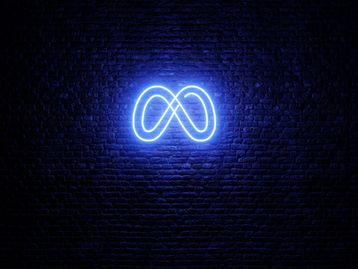 Facebook mata linha Portal e desiste de relógios inteligentes