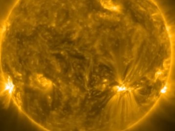 Satélite filma ‘serpente de plasma’ atravessando a atmosfera do Sol; veja