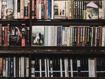 11 livros de romance juvenil para você ler e se surpreender