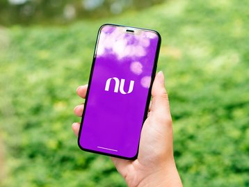 Nubank caiu? Aplicativo apresenta falhas e não carrega informações