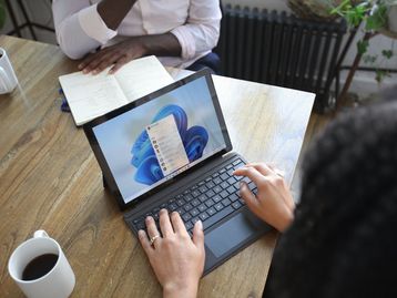 A câmera está ligada no Windows 11? Veja como ativar indicador