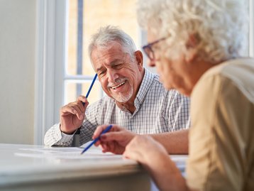 Novo remédio contra Alzheimer tem bons resultados, mas segurança preocupa