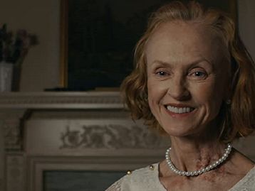 7 filmes de terror com vilões idosos no elenco