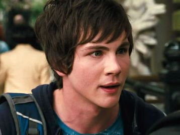 Percy Jackson: Logan Lerman comenta sobre um possível retorno a série