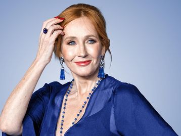 J.K. Rowling: Brian Cox, de Succession, defende autora de polêmicas