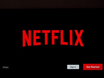 Netflix quer contratar comissário de bordo e paga até R$ 2 milhões