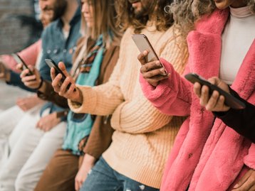 10 dicas para deixar o vício em celular de lado