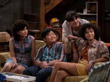 That ‘90s Show oscila entre a nostalgia adorável e a pouca graça (crítica)