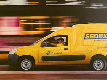 Se Uber sair do Brasil, Correios pode lançar app próprio, diz Ministro