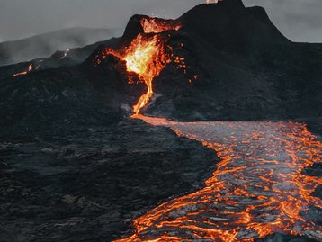 Novo método usa cristais vulcânicos para prever erupções