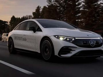 Mercedes-Benz anuncia sistema operacional voltado para carro elétrico