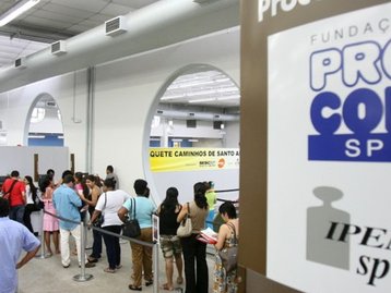 Veja as empresas com mais reclamações em 2022 em lista do Procon-SP