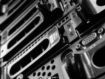 Você pode ter um armazenamento de 168 TB em SSDs por 'apenas' R$ 210 mil
