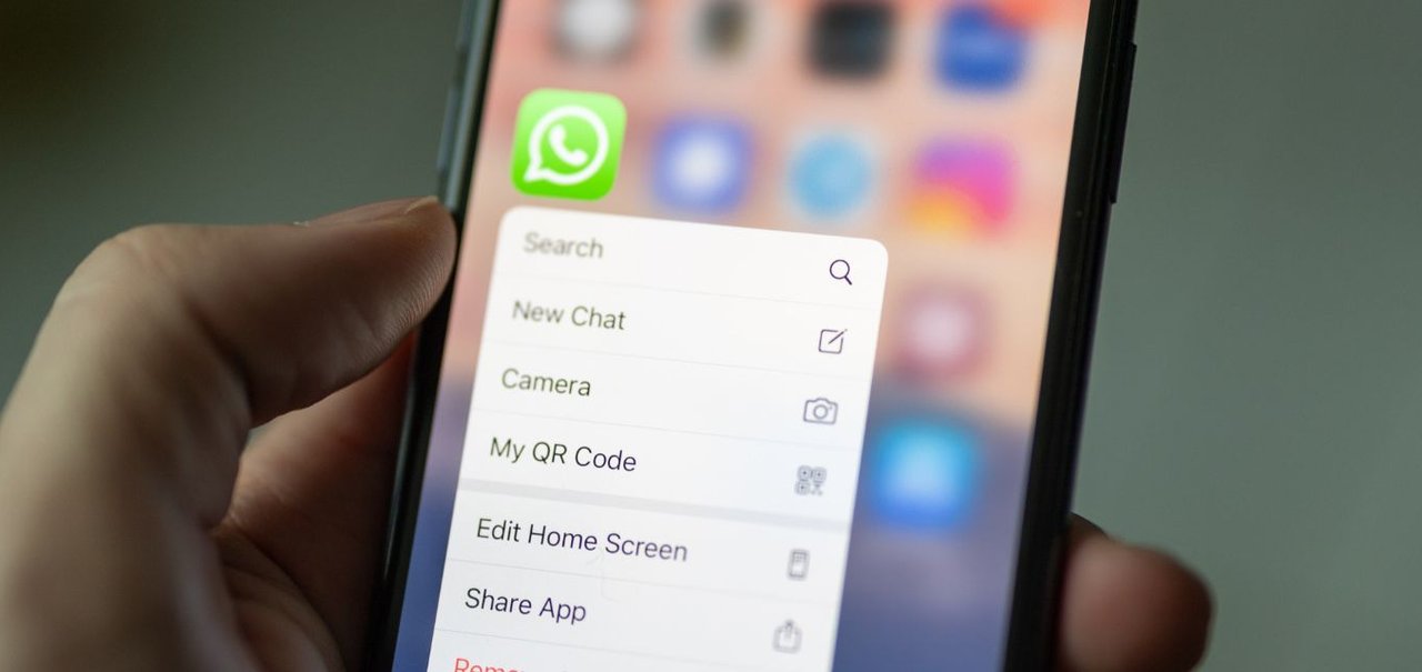 WhatsApp para iPhone tem o criador de figurinhas mais fácil de todos