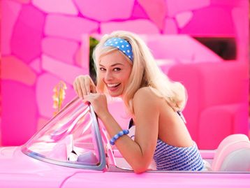 Barbie: boneca ganha vida em 1º trailer completo do live-action