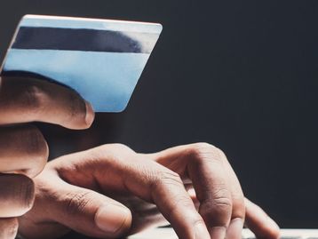Fuja do golpe! Como identificar anúncios falsos na internet