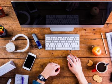 Mouse, suportes, teclado e outros itens de informática por menos de R$ 50