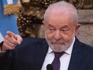 Lula culpa jogos por ataques nas escolas: “não têm game falando de amor”