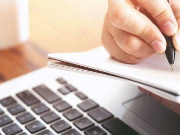 Quais são os 10 cursos universitários mais baratos do Brasil?