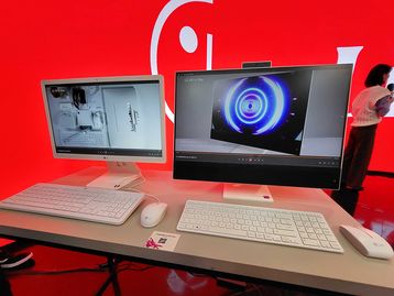 LG lança monitor vertical para uso em 2 PCs e novos all-in-one no Brasil