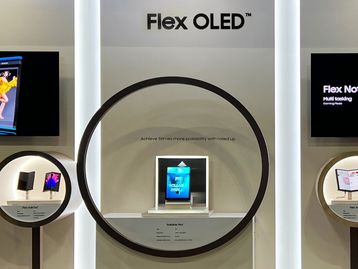 Samsung revela tela 'enrolável' e display com sensor biométrico
