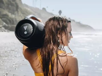 Como saber se a JBL Boombox é original?