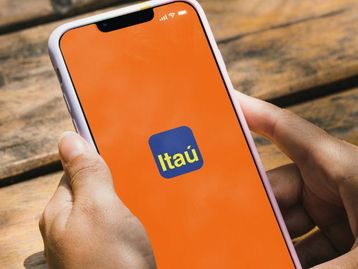 Itaú fora do ar? App do banco impede transferência por Pix nesta sexta (7)