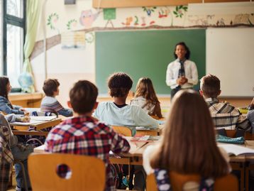 Existe doutrinação nas escolas?