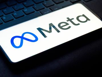 Meta lançará versão comercial personalizável da sua IA LLaMA