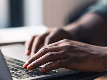 Entenda as diferenças entre os principais tipos de sistemas operacionais