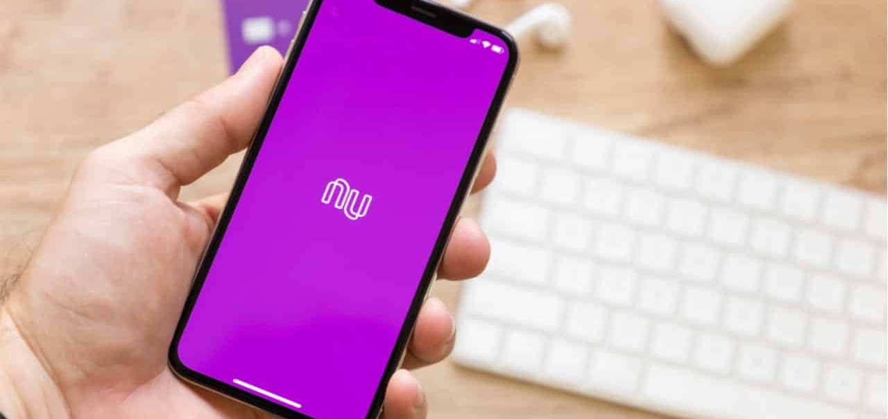 Nubank entra no setor de viagens em parceria com app dos EUA