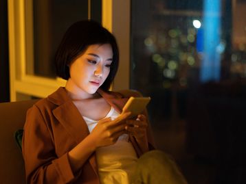 China estabelece novas regras para evitar que jovens fiquem viciados em internet