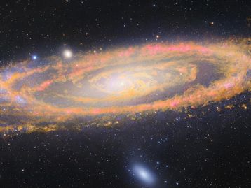 #AstroMiniBR: a Galáxia de Andrômeda vista no infravermelho!