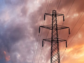 Apagão deixa várias cidades do Brasil sem energia nesta terça-feira (15)
