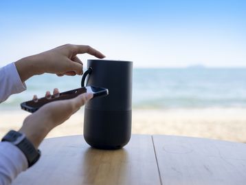 Feriado com música? Confira algumas sugestões de caixas de som