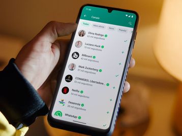 Canais do WhatsApp chegam ao Brasil sem limite de membros e com novos recursos