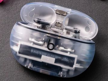 Febre da transparência: 8 gadgets tecnológicos que são sucesso