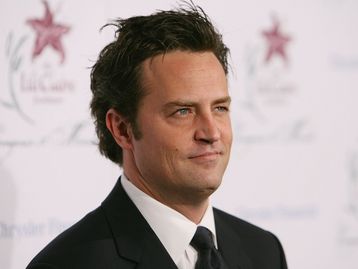 Matthew Perry: atores de Friends se manifestam sobre a perda