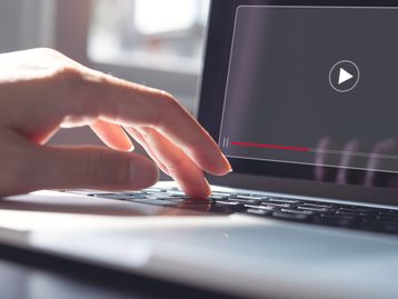 Bloqueio do YouTube gera recorde de desinstalações de ad blockers; entenda