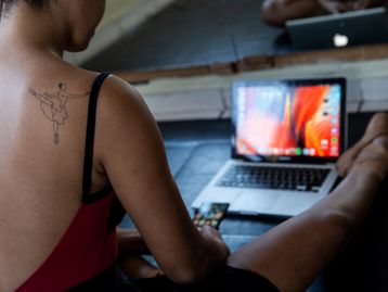Internet avança e chega a 84% dos domicílios brasileiros, revela pesquisa