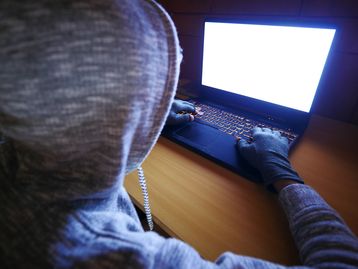 Roubo de identidade infantil: como proteger as crianças na internet?