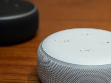Amazon demitirá centenas de pessoas que trabalham com Alexa para focar em IA generativa