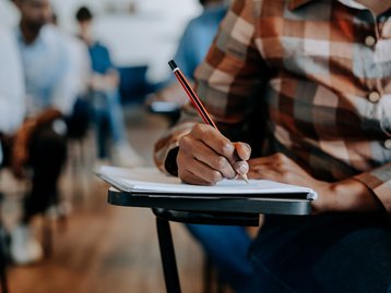 11 aplicativos que ajudam a estudar para o vestibular
