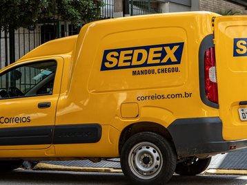 Greve dos Correios: trabalhadores param em 4 estados antes da Black Friday