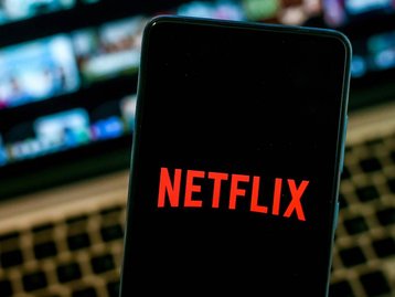  Netflix revela títulos mais assistidos em relatório! Veja o top 20! 